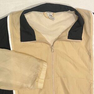 Zyia Active Women's‎ M Polyester Cropped Beige/Black Long Sleeve Zip-Up Jacket